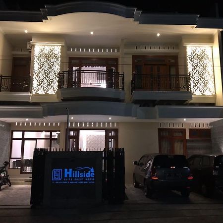 Hillside Suite Guest House Malang Exterior foto